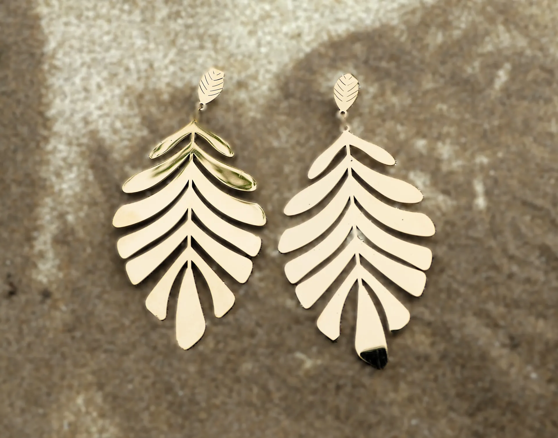 PENDIENTES HOJA PALMERA (DORADOS)